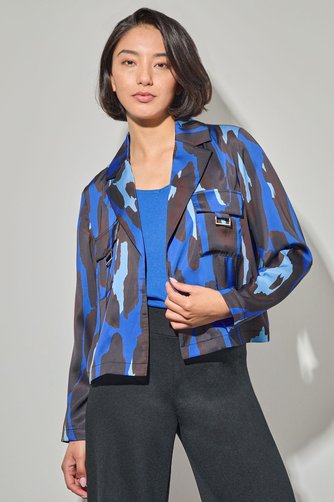 Abstract Animal Crepe de Chine Jacket | Ming Wang